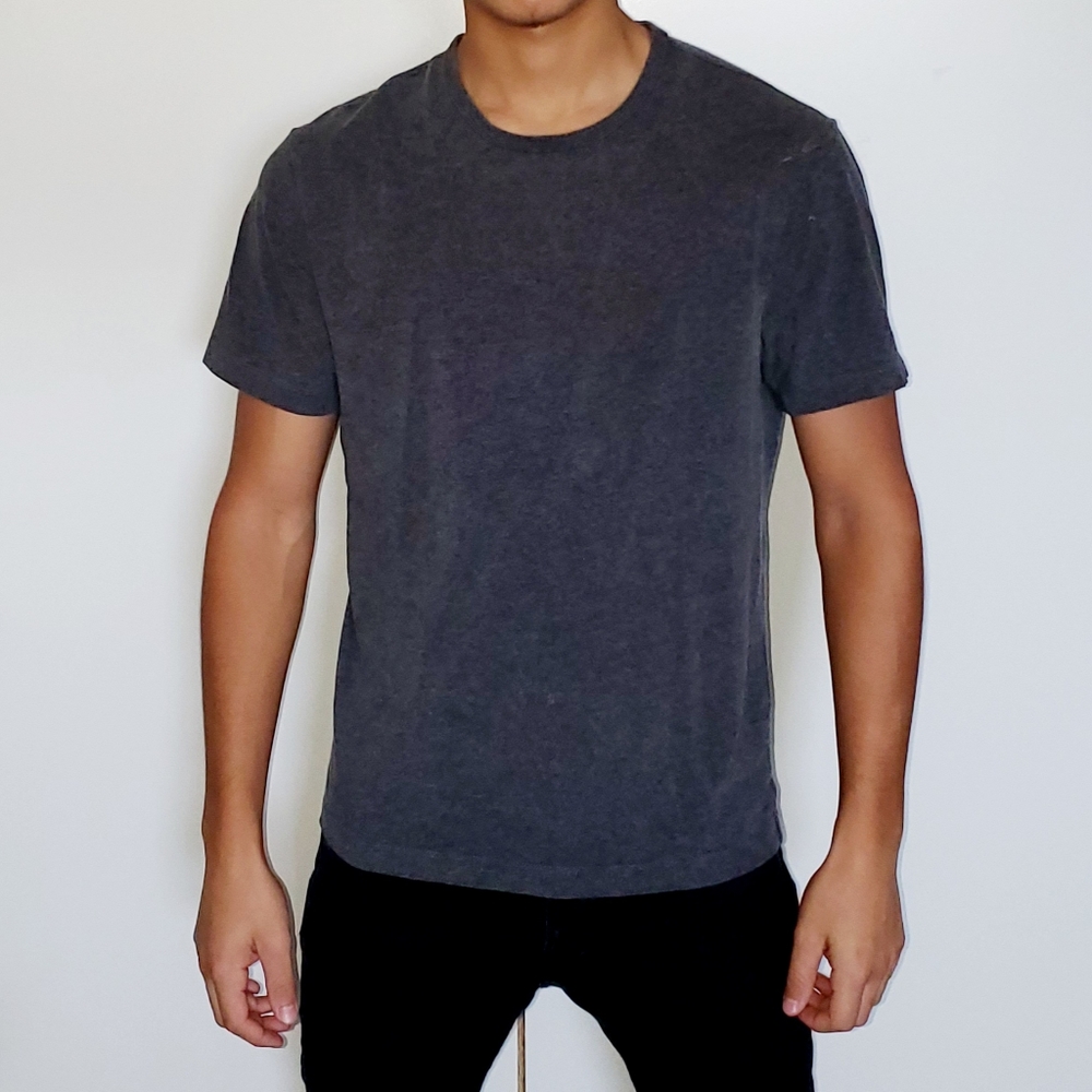 Gap t-shirt